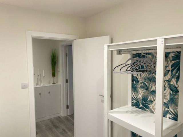 לונדון 2 Bedroom Serviced Apartment מראה חיצוני תמונה